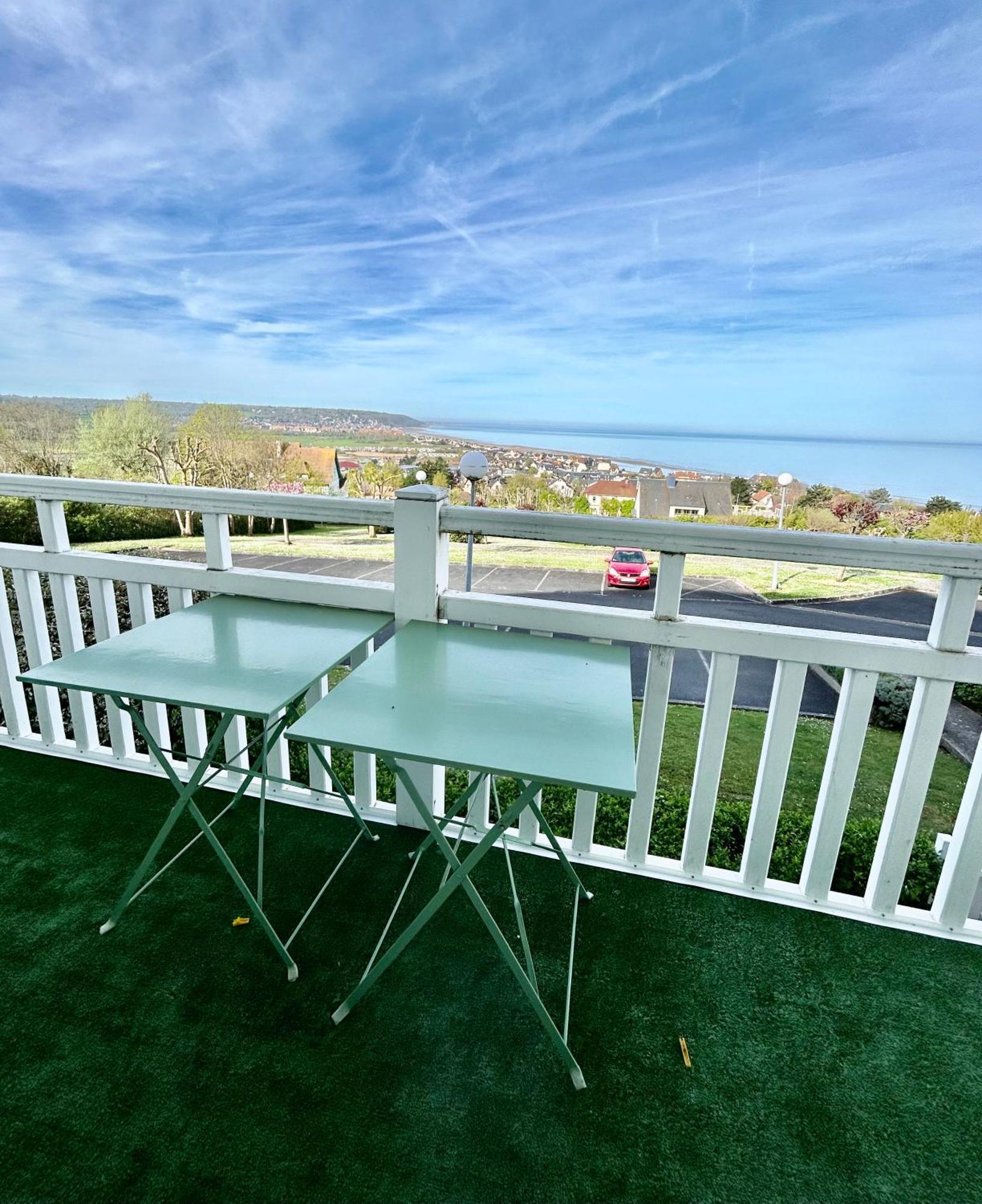 L'Horizon Bleu Apartment Блонвил-сюр-Мер Екстериор снимка