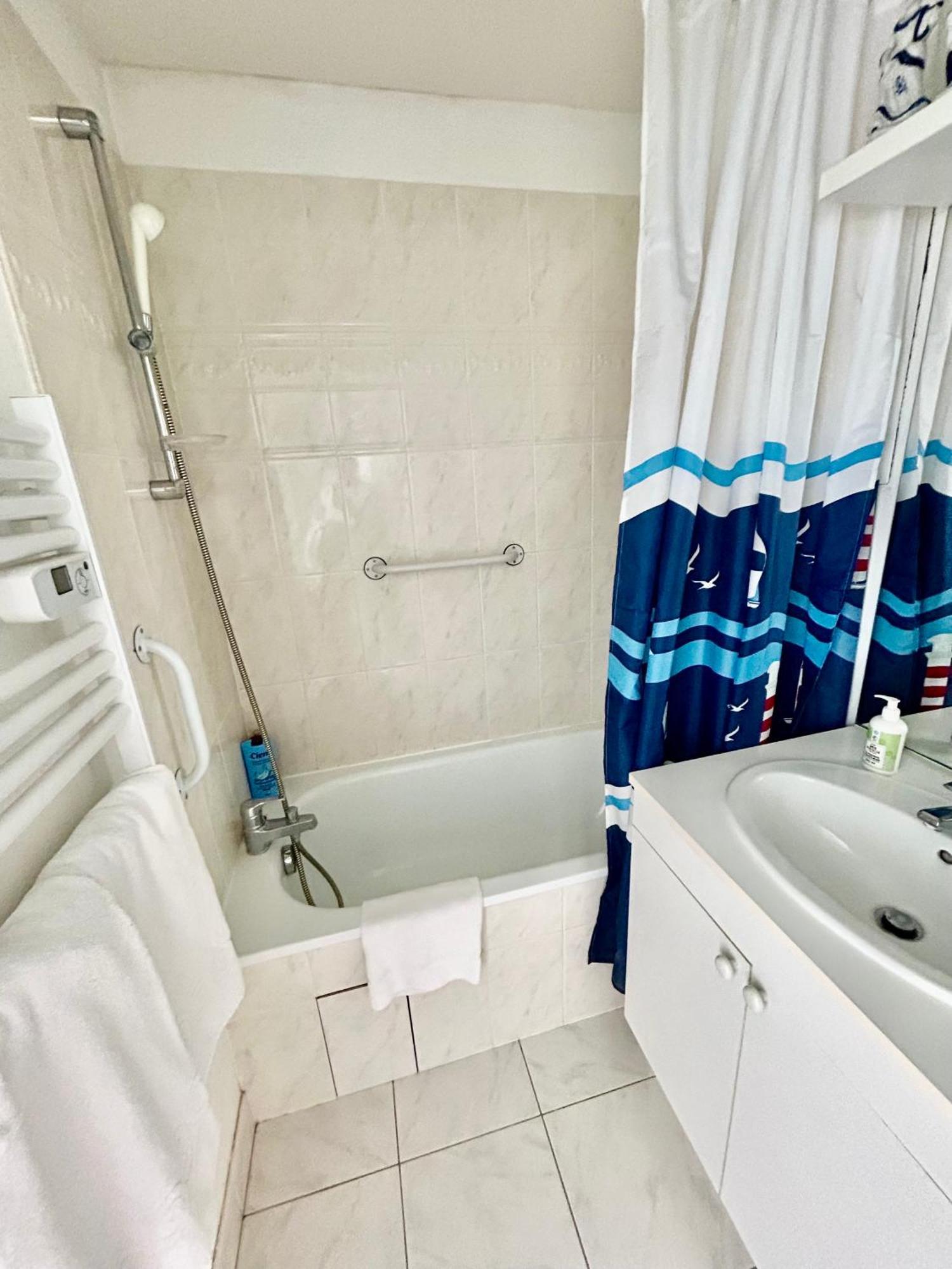 L'Horizon Bleu Apartment Блонвил-сюр-Мер Екстериор снимка